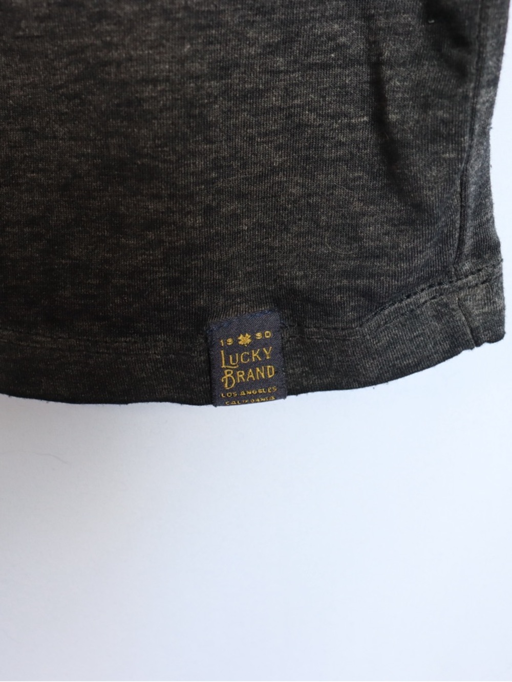 Lucky Brand Graphic T-Shirt Men’s Small Grey “Lucky 423” Vintage Style Tee - Picture 5 of 9